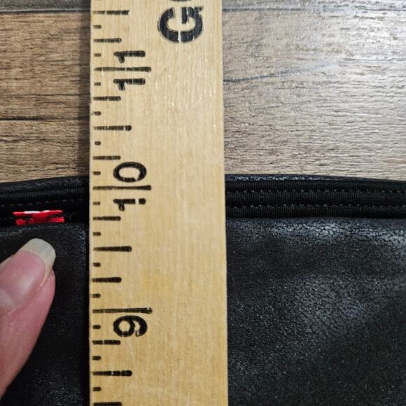 Spanx Black Leggings Faux Leather Pull On High Rise Skinny Stretch Goth Witchy M - Picture 9 of 13